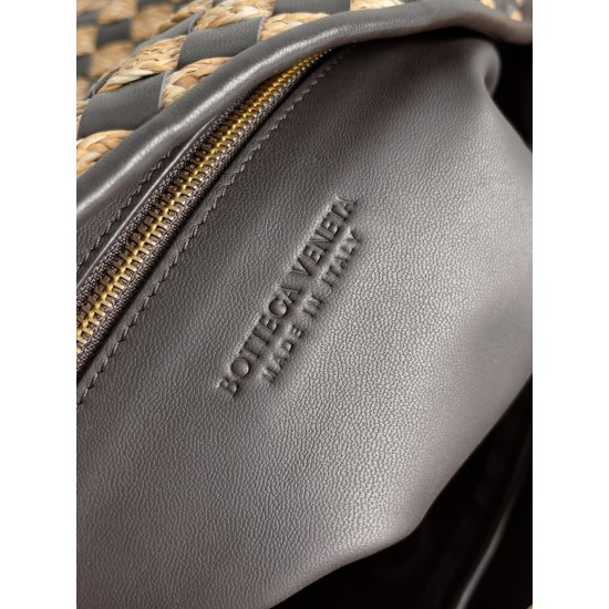 BottegaVeneta
