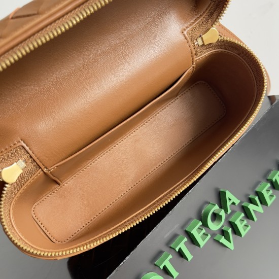 Bottega Veneta Bang Bang