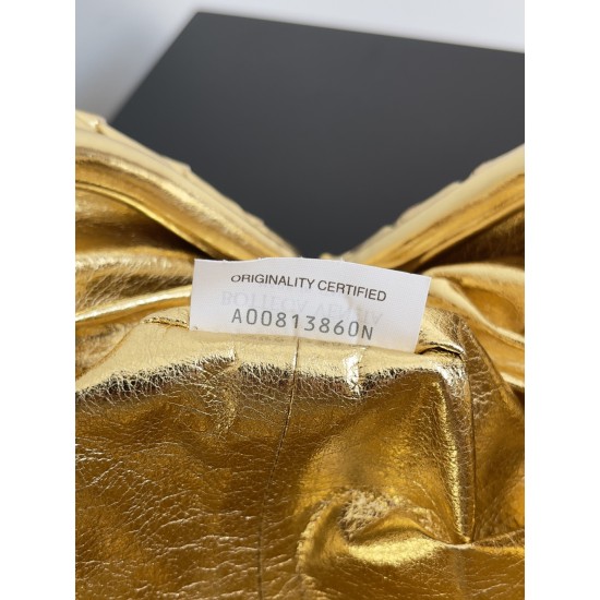 Bottega Veneta Medium Lauren 1980
