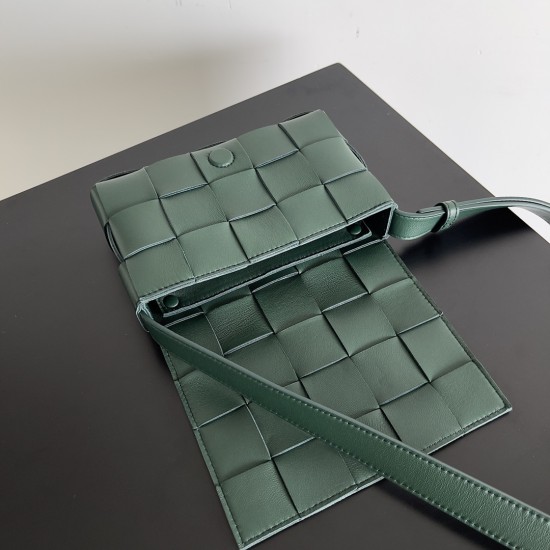 Bottega Veneta Cassette