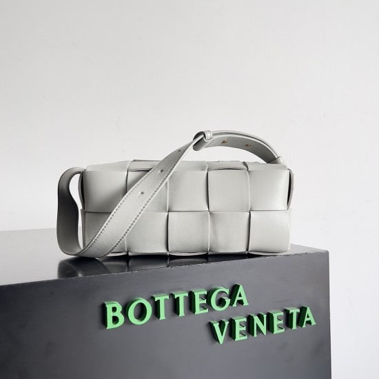 Bottega Veneta Cassette