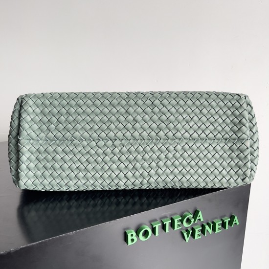 Bottega Veneta Large Cabat