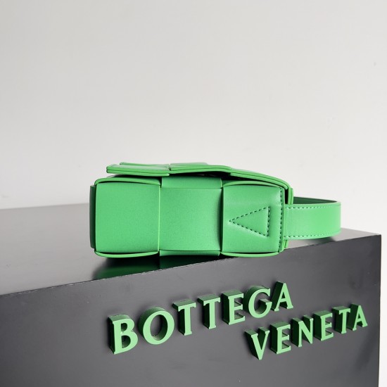 Bottega Veneta Cassette