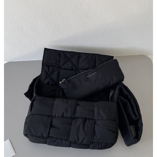 Bottega Veneta Cassette