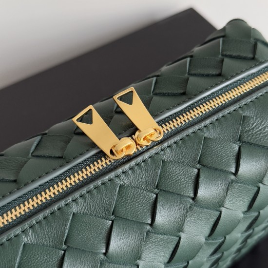 Bottega Veneta Loop Camera Bag