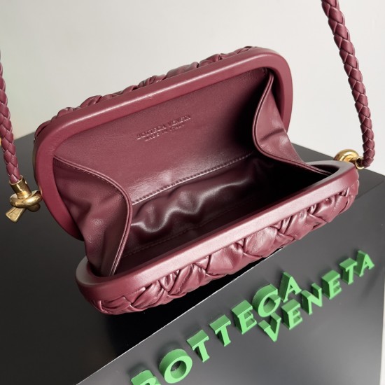 BottegaVeneta Knot On Strap Dinner Package Size: 20.5*6*12.5CM