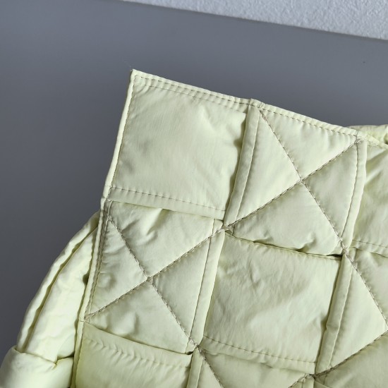 Bottega Veneta Cassette