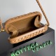 BottegaVeneta Knot On Strap Dinner Package Size: 20.5*6*12.5CM