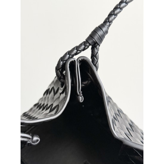 Bottega Veneta Medium Parachute