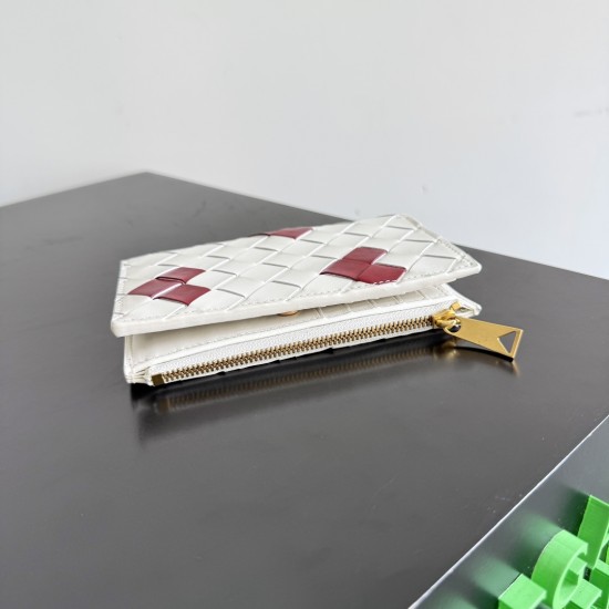 Bottega Veneta Intrecciato Medium Bi-Fold Wallet
