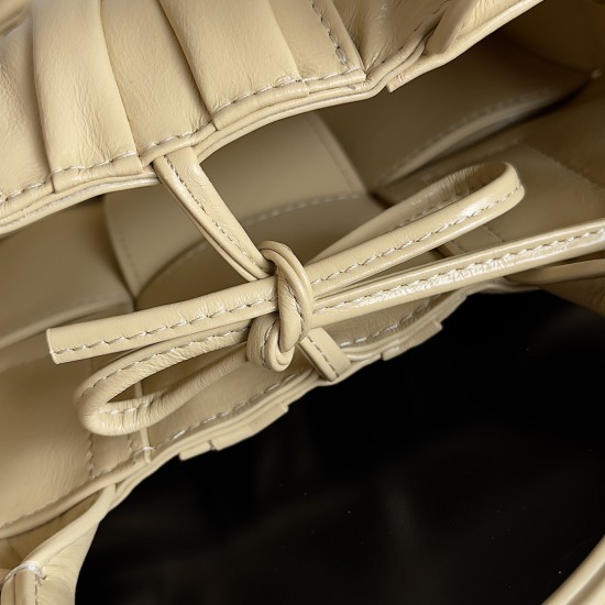 Bottega Veneta Mini Arco Tote Bottega Veneta Mini Arco Tote