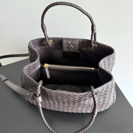 Bottega Veneta Basket