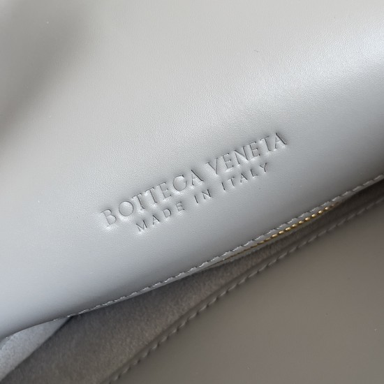 Bottega Veneta Liberta