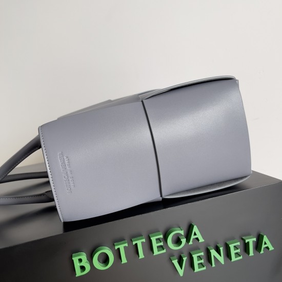 Bottega Veneta Arco Tote Bag