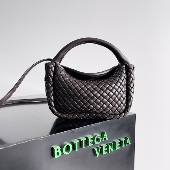 Bottega Veneta Small Cobble Top Handle