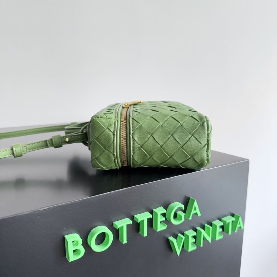 Bottega Veneta Bang Bang
