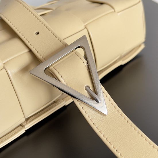 Bottega Veneta Cassette