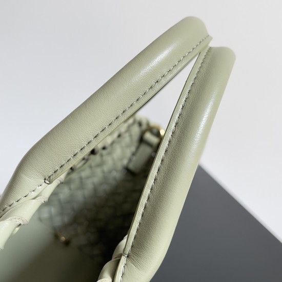 Bottega Veneta Mini Cabat