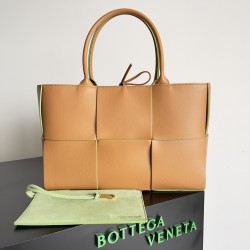 Bottega Veneta Arco Tote Bag