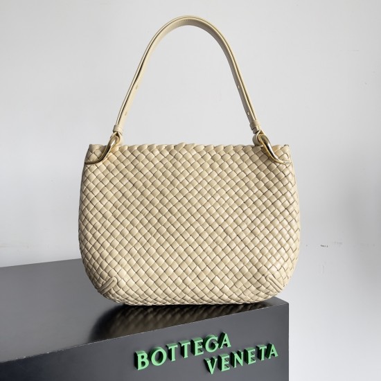 Bottega Veneta Clicker Bag 36*12*30CM