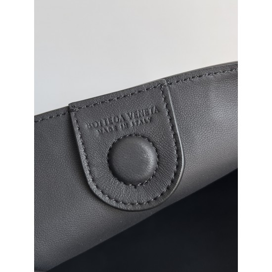 Bottega Veneta Sardine