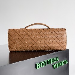 Bottega Veneta Andiamo Clutch Bottega Veneta Andiamo Clutch