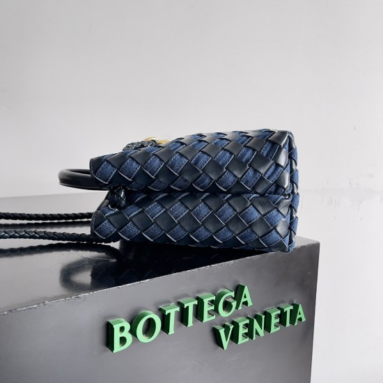 Bottega Veneta Small Andiamo