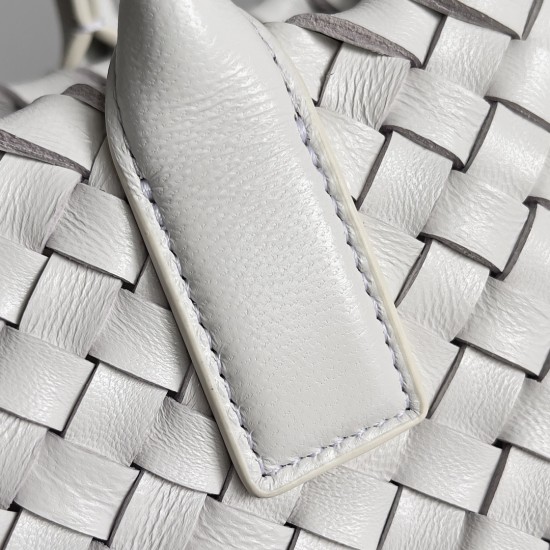Bottega Veneta Mini Cabat