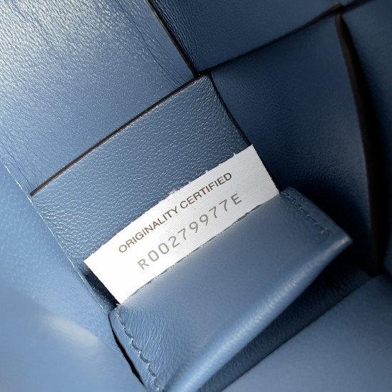 Bottega Veneta Cassette