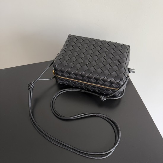 Bottega Veneta Loop Camera Bag