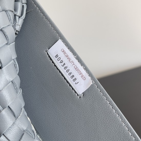 Bottega Veneta Large Cabat