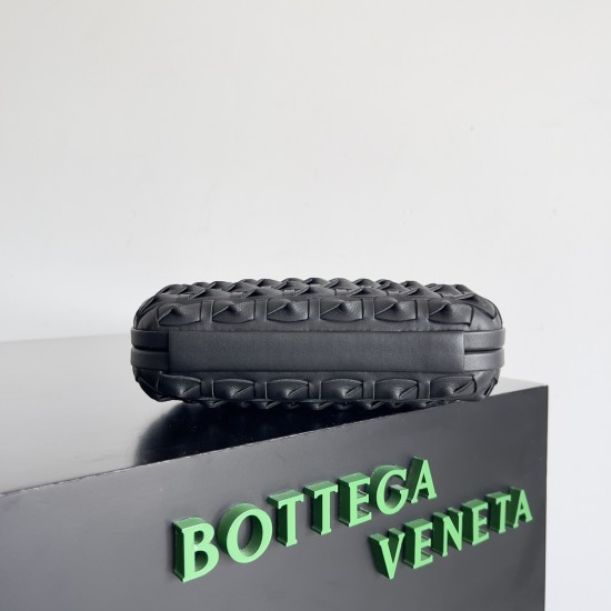 BottegaVeneta Knot Dinner bag