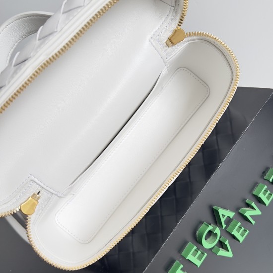 Bottega Veneta Bang Bang