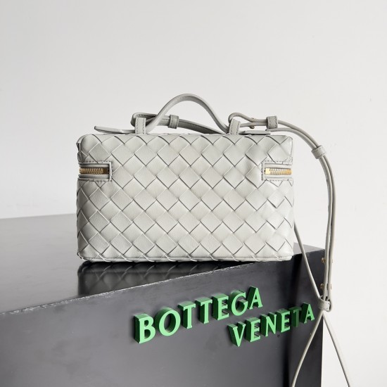 Bottega Veneta Bang Bang