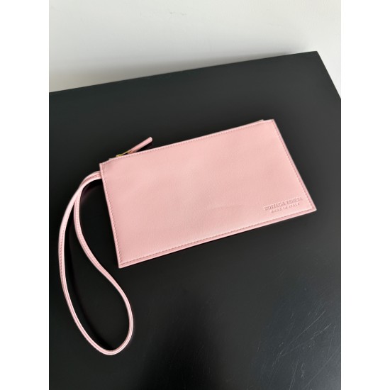 Bottega Veneta Pinacoteca