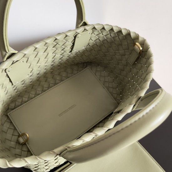 Bottega Veneta Mini Cabat