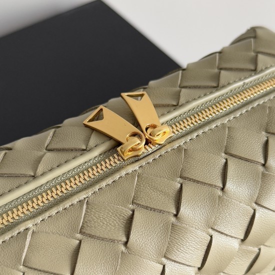 Bottega Veneta Loop Camera Bag