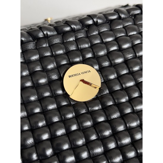 Bottega Veneta Swing