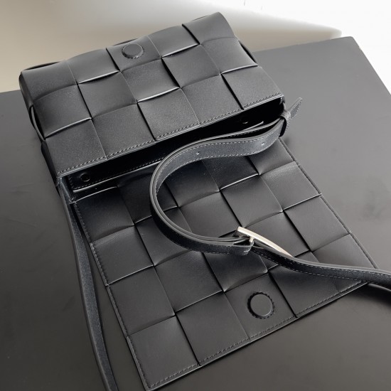 Bottega Veneta Cassette