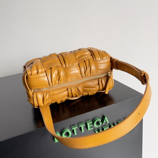 Bottega Veneta Cassette