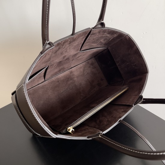 Bottega Veneta Arco Tote Bag