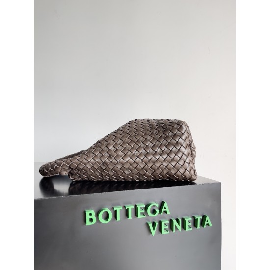 Bottega Veneta Cabat Bucket