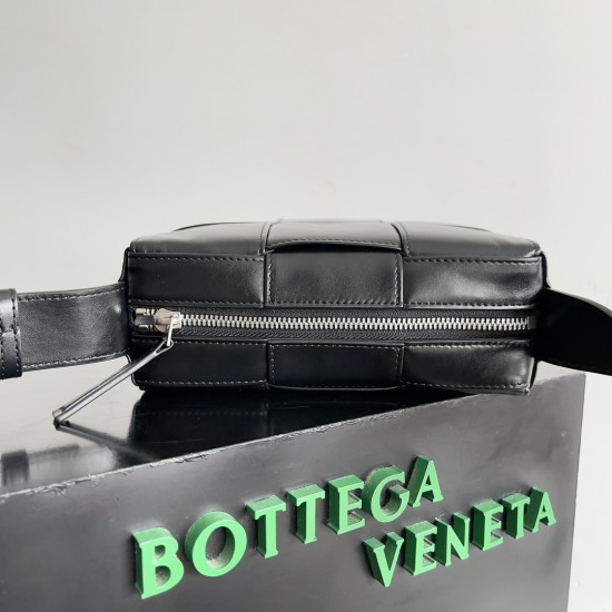 Bottega Veneta Cassette