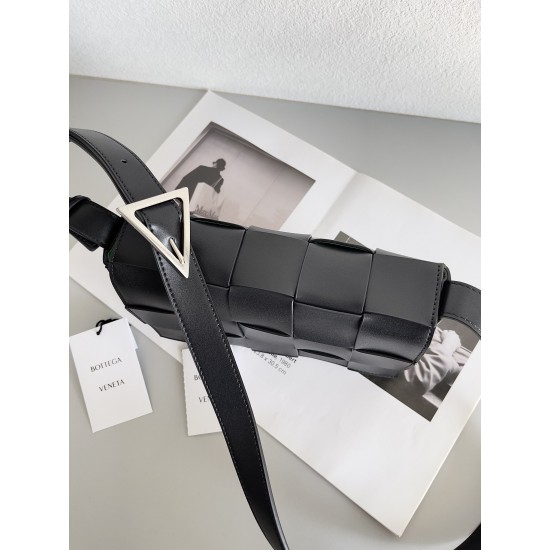 Bottega Veneta Cassette