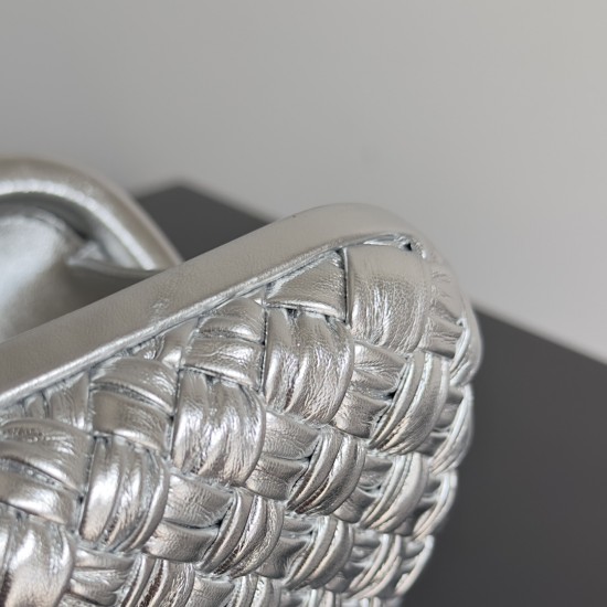 BottegaVeneta Knot Dinner bag