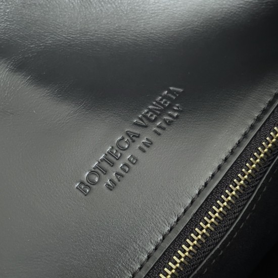 Bottega Veneta Liberta