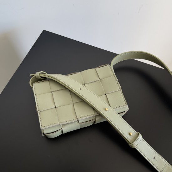 Bottega Veneta Cassette