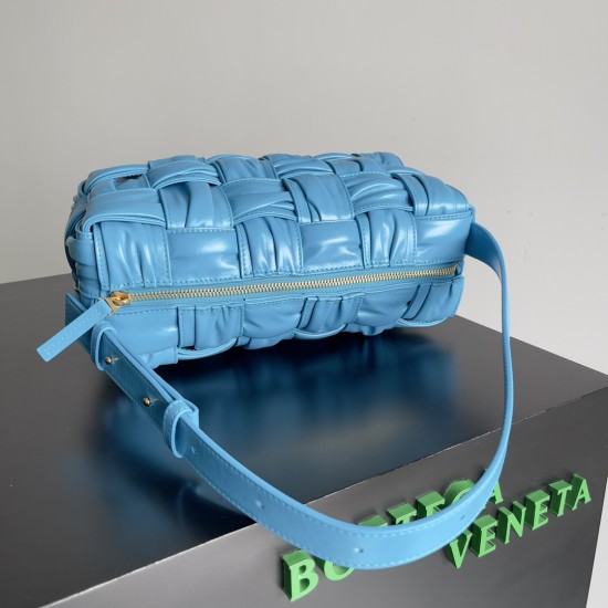 Bottega Veneta Cassette Bottega Veneta Cassette