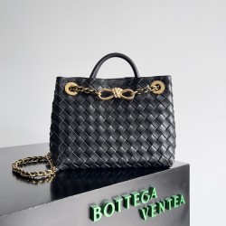 Bottega Veneta Small Andiamo Chain