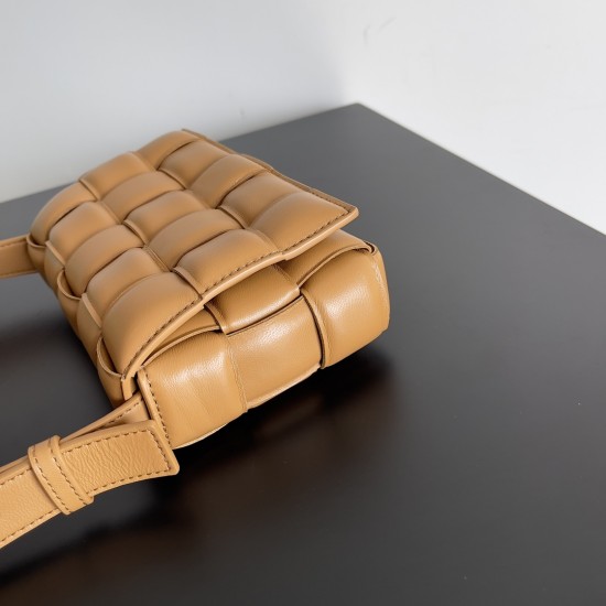 Bottega Veneta Cassette Bottega Veneta Cassette